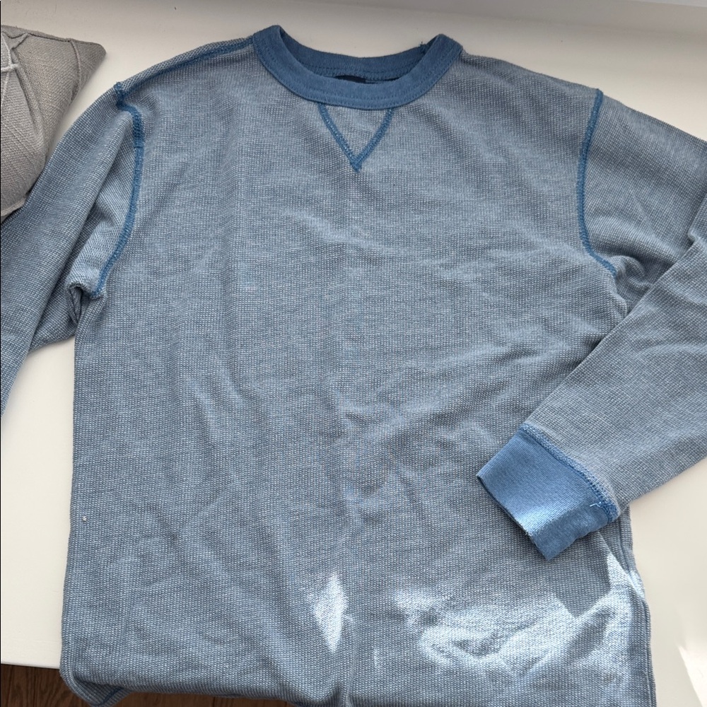 Gap Waffle Knit Crewneck Shirt